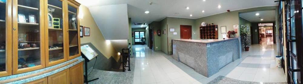 Hotel Alameda Villaviciosa  Zewnętrze zdjęcie