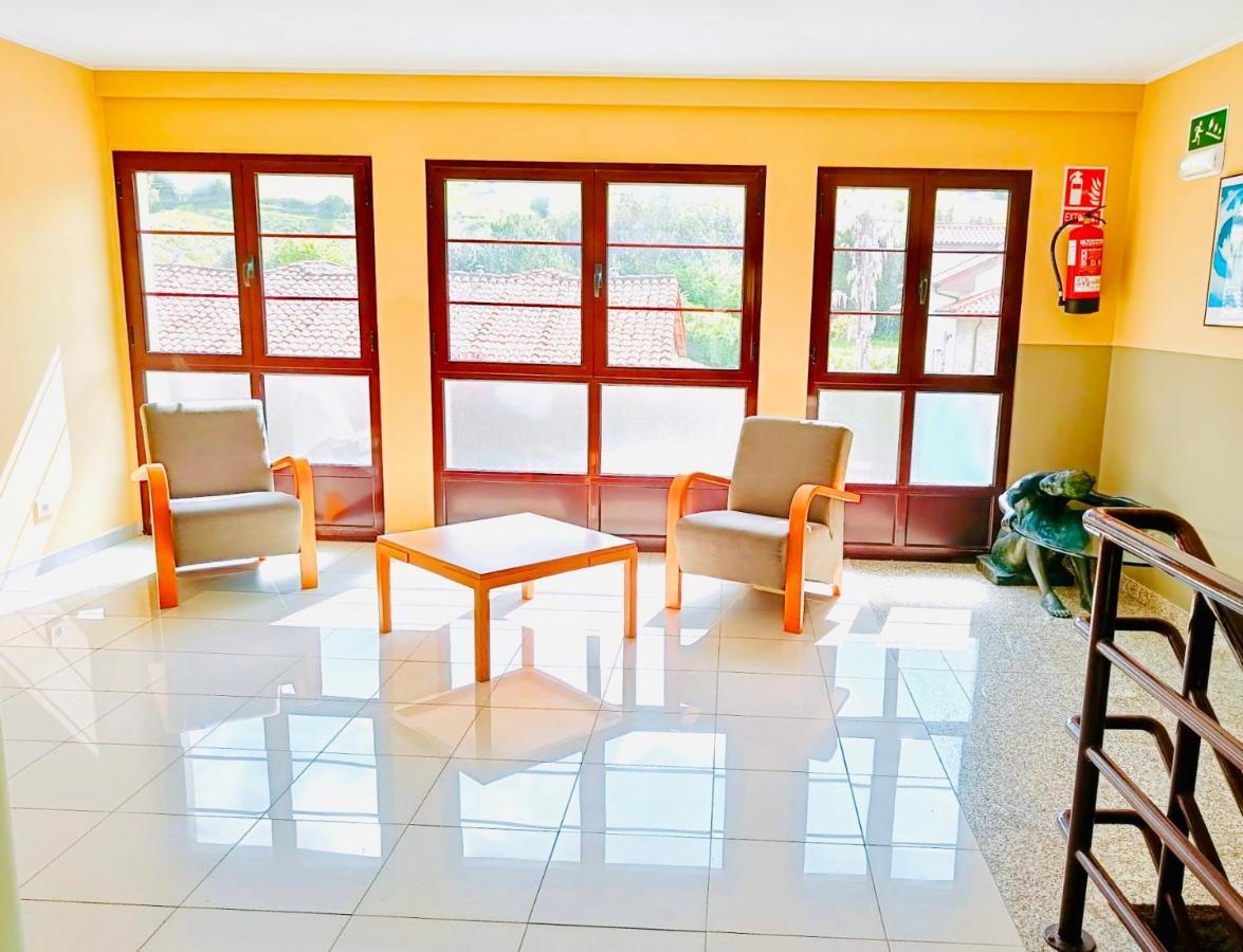 Hotel Alameda Villaviciosa  Zewnętrze zdjęcie