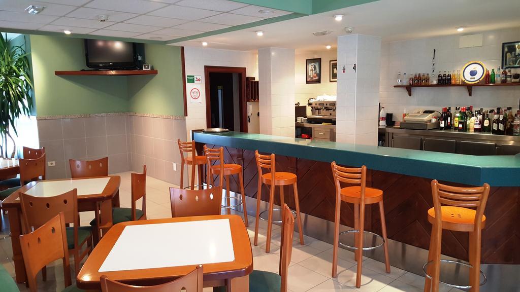 Hotel Alameda Villaviciosa  Zewnętrze zdjęcie
