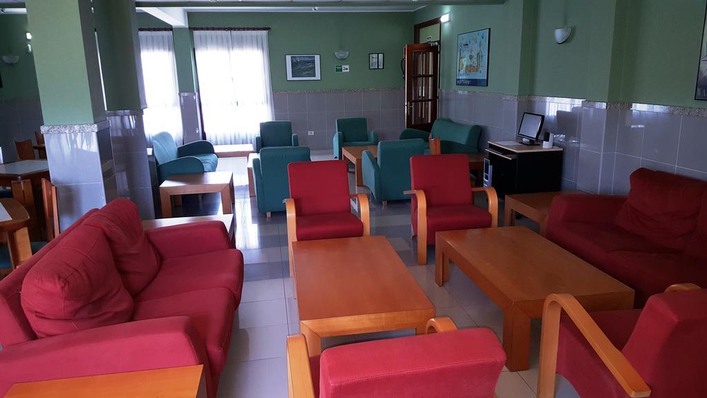 Hotel Alameda Villaviciosa  Zewnętrze zdjęcie