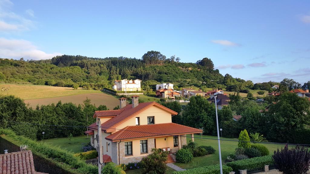 Hotel Alameda Villaviciosa  Zewnętrze zdjęcie